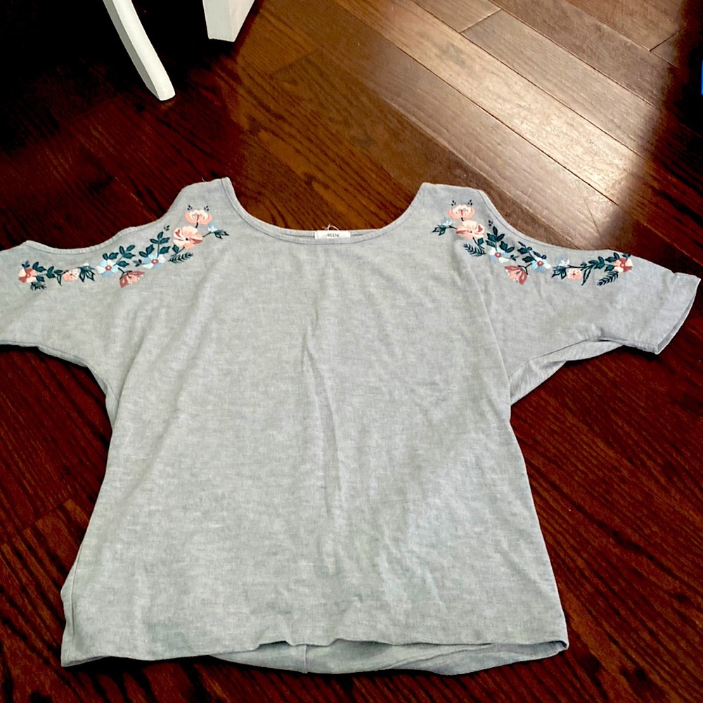 Cute cut shoulder flower top